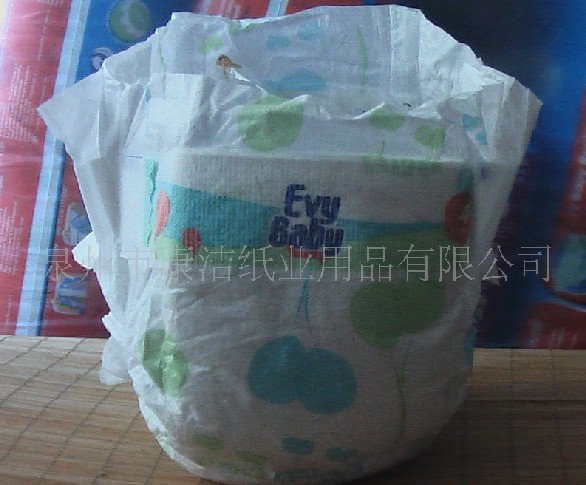供應(yīng)嬰兒紙尿褲，尿片，加工貼牌出口