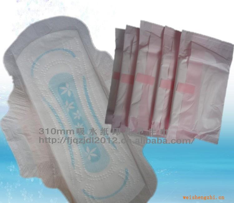 衛(wèi)生巾批發(fā)代理泉州衛(wèi)生巾廠家加工代理加長夜用310MM網面衛(wèi)生巾