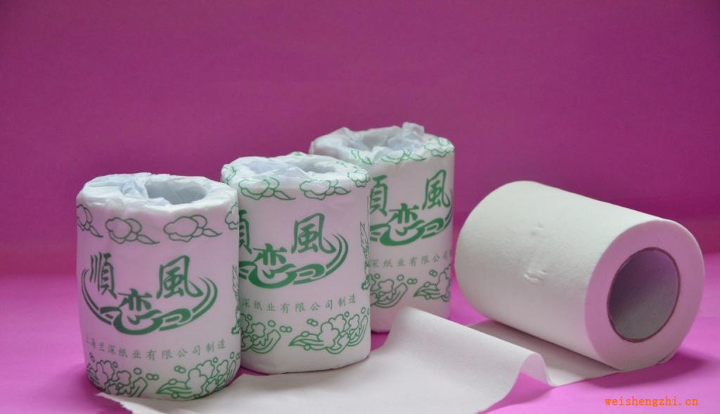 廠家直銷順風(fēng)戀順風(fēng)生活用紙，家庭卷紙，帶包裝，可按需求定做。